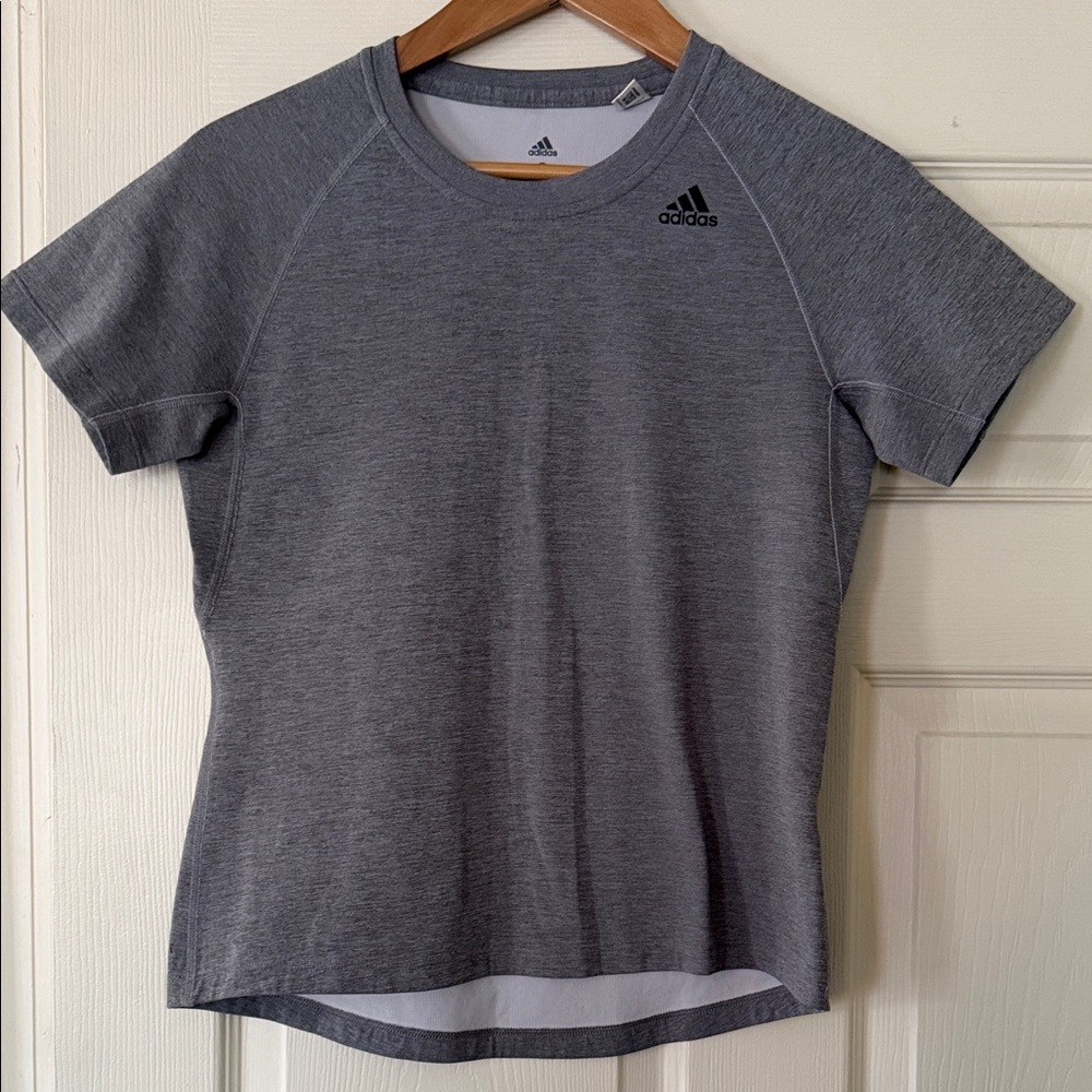 adidas Heather Gray Short Sleeve Athletic Top